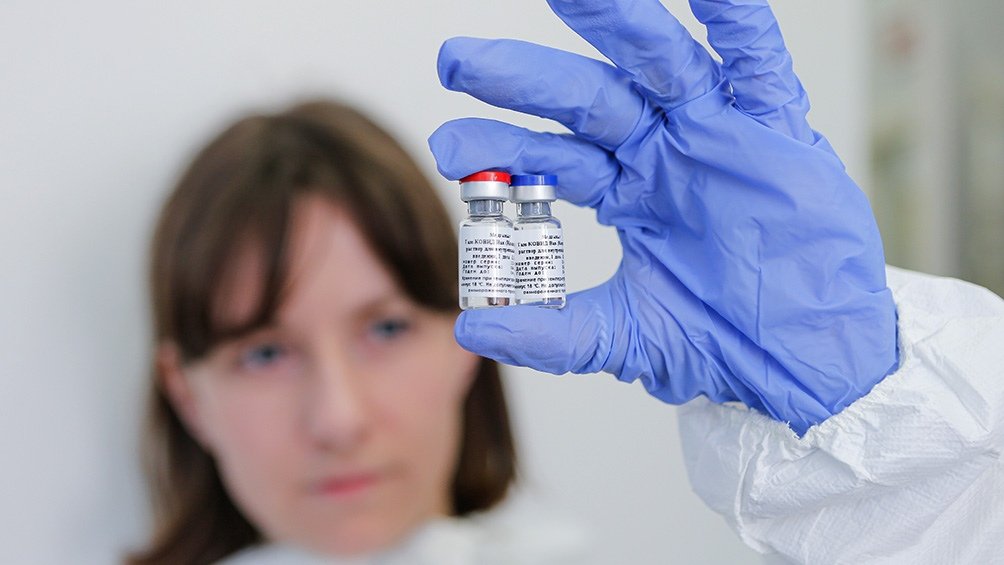 Estudiantes de Medicina se capacitan para la vacunación masiva contra el COVID-19