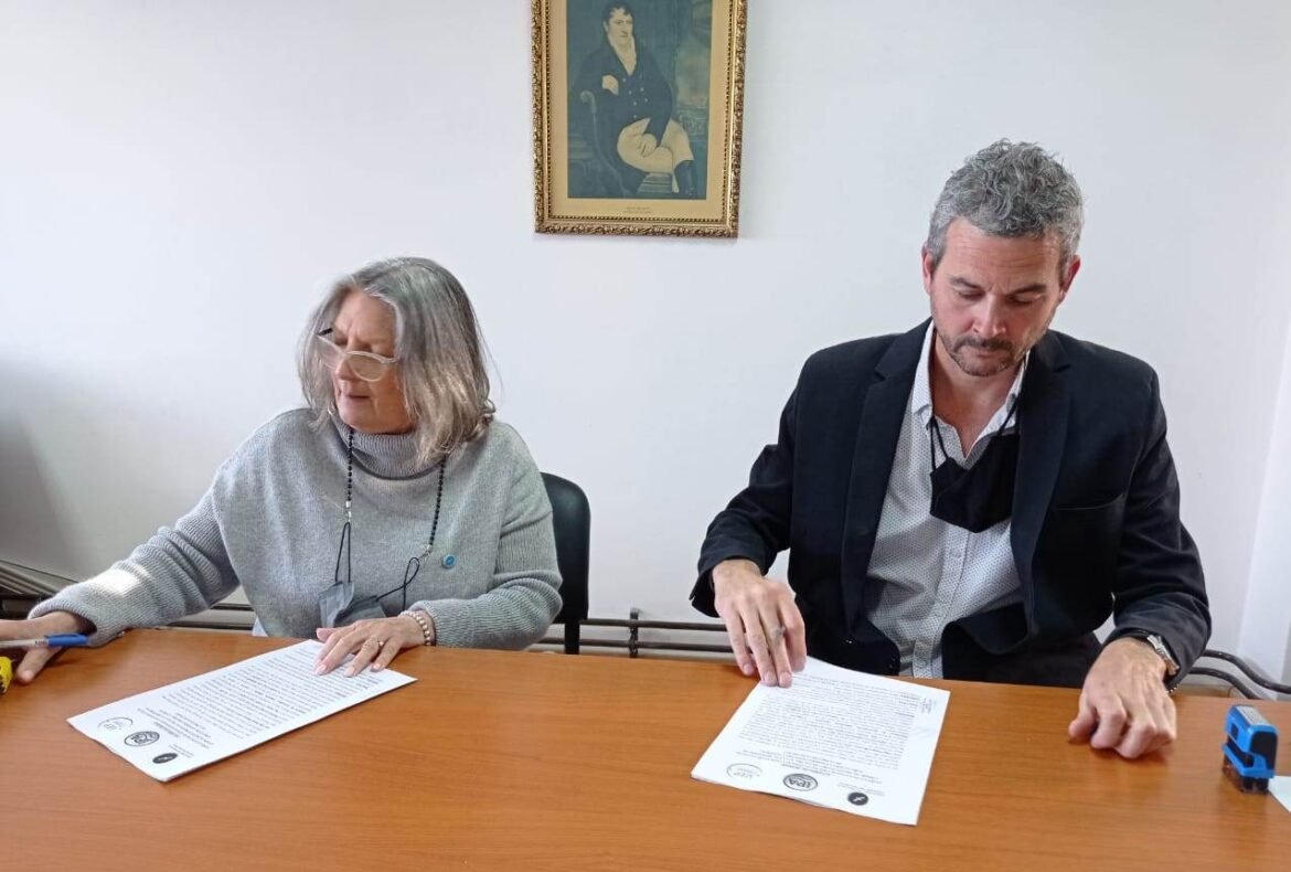 El Gobierno Provincial firmó un acuerdo de trabajo con la UNPSJB