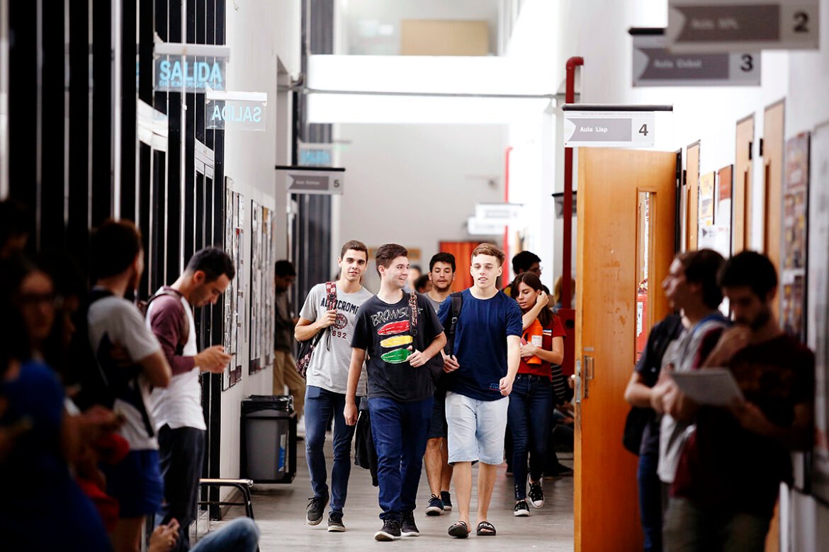 La UNLP estableció la fecha y requisitos para aspirantes al ciclo lectivo 2026