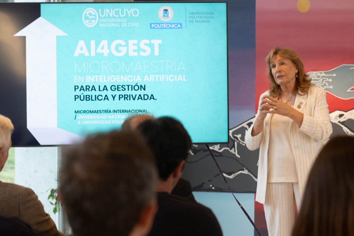 La UNCUYO lanzó una formación en inteligencia artificial para la gestión pública y privada