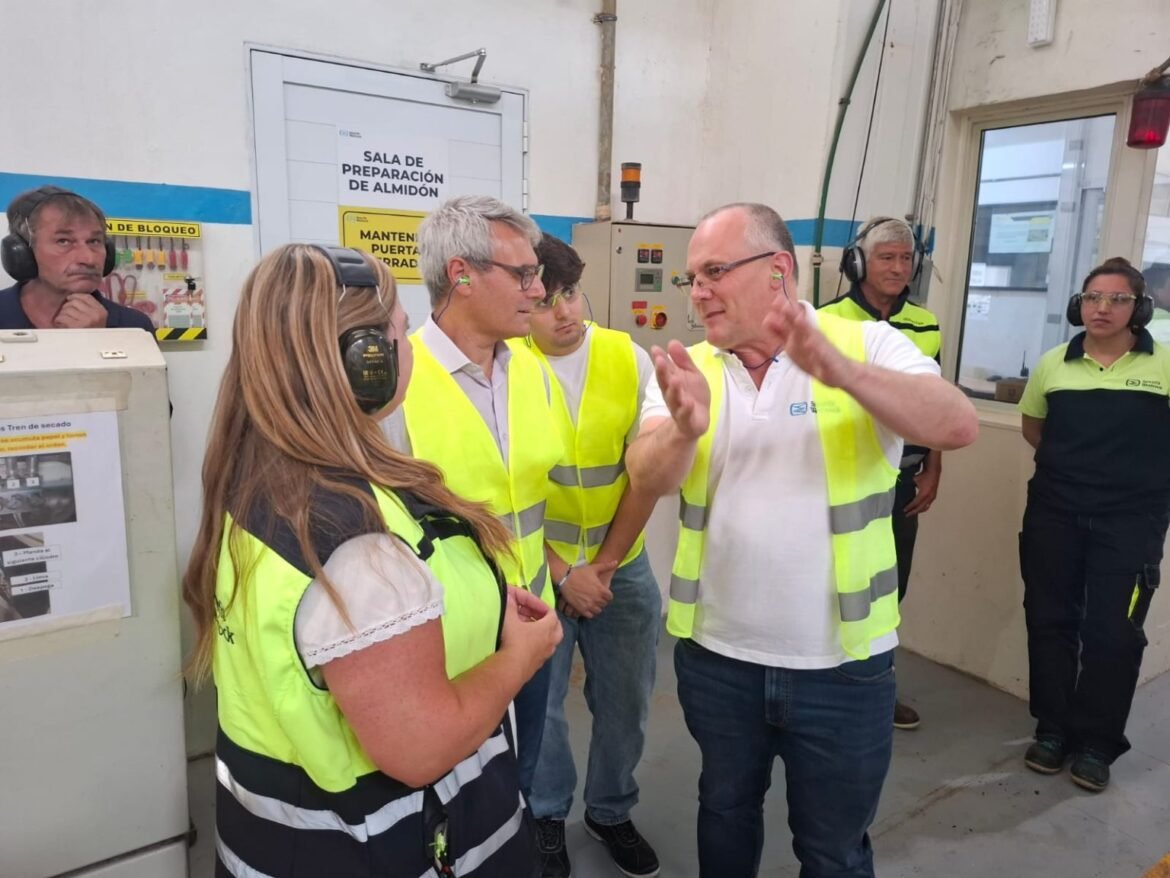 Una empresa multinacional donó 100 mil dólares a la Universidad del Sur