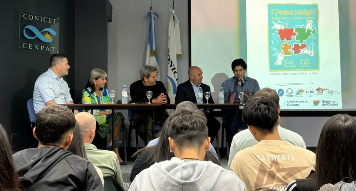 La Universidad Del Chubut participó en las I Jornadas Chubutenses de Arte, Ciencia e Investigación