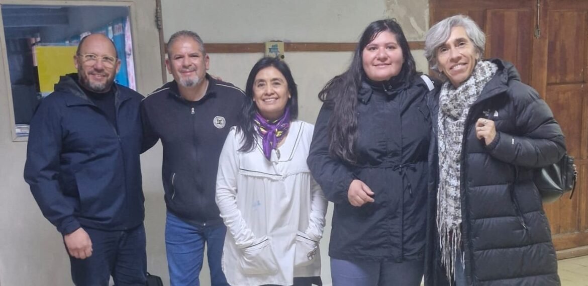 La Universidad del Chubut recorrió la meseta para acercar su propuesta académica y fortalecer el vínculo con las comunidades