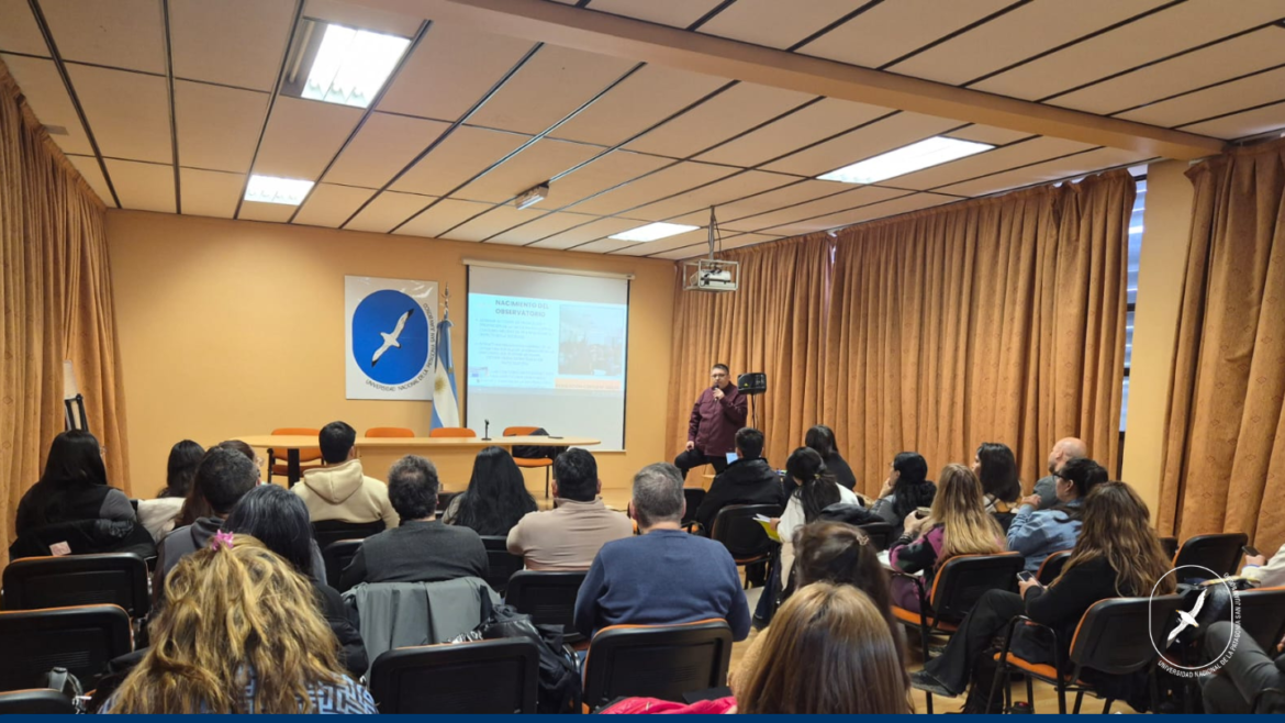 UNPSJB: Docentes de nivel medio se capacitaron sobre consumo problemático en adolescentes