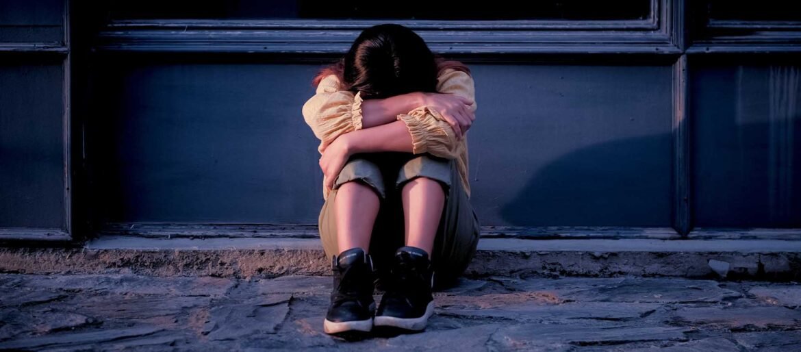 La UBA lanzó una guía rápida para detectar el riesgo suicida en jóvenes